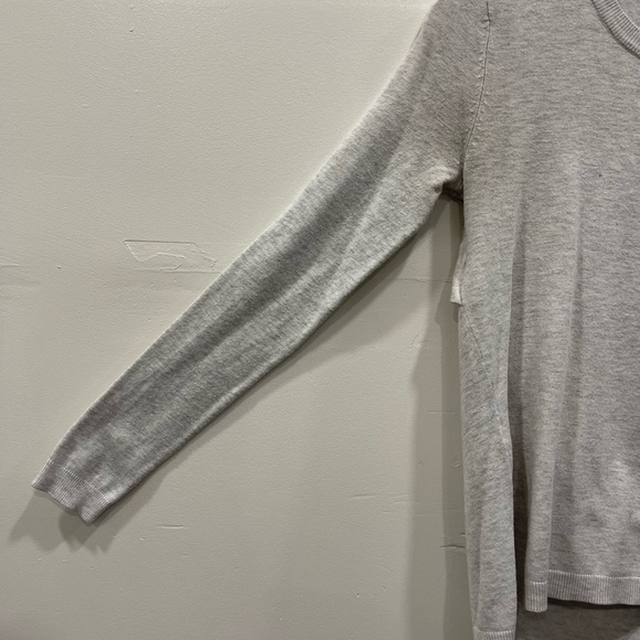 Fabletics Jocelyn Sweater Light Grey Heather XS Athleisure Loungewear - Picture 8 of 11